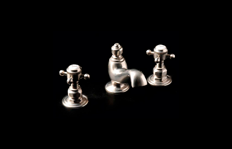 Lavatorio sobre mesada hover