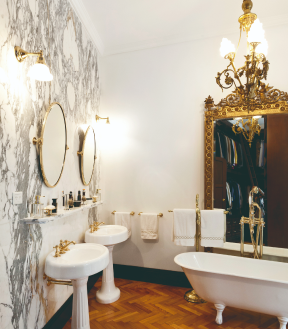 Esponjeras y jaboneras